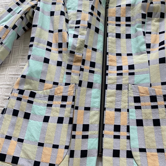 Babette pastel checkered blazer. - Picture 6 of 9